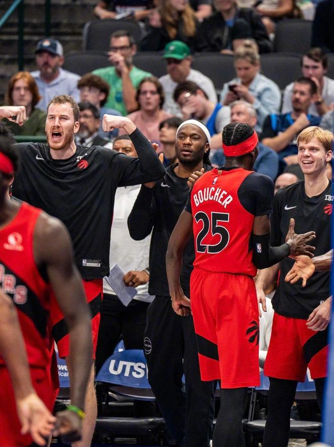 关于多伦多猛龙迎NBA总决赛关键赛；今夜复出首秀；质疑声仍在；团队化学反应显著的信息